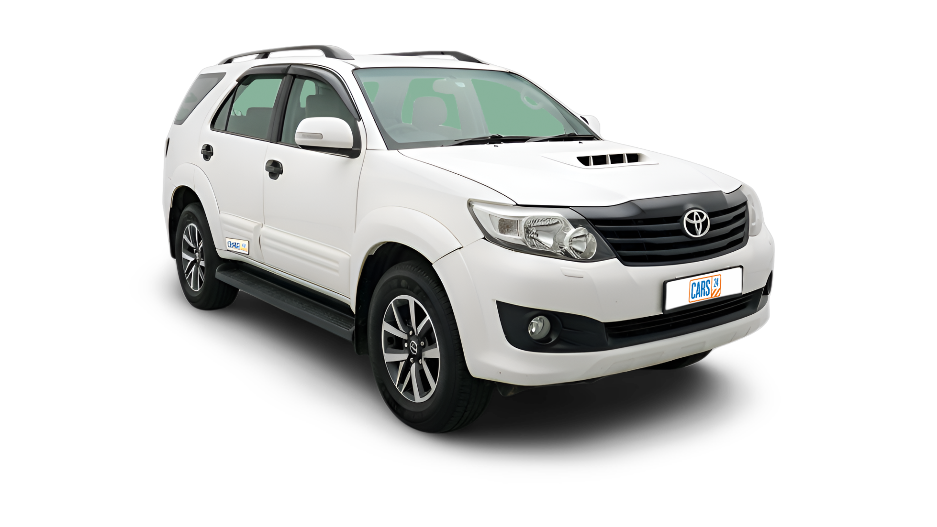 Toyota Fortuner-img